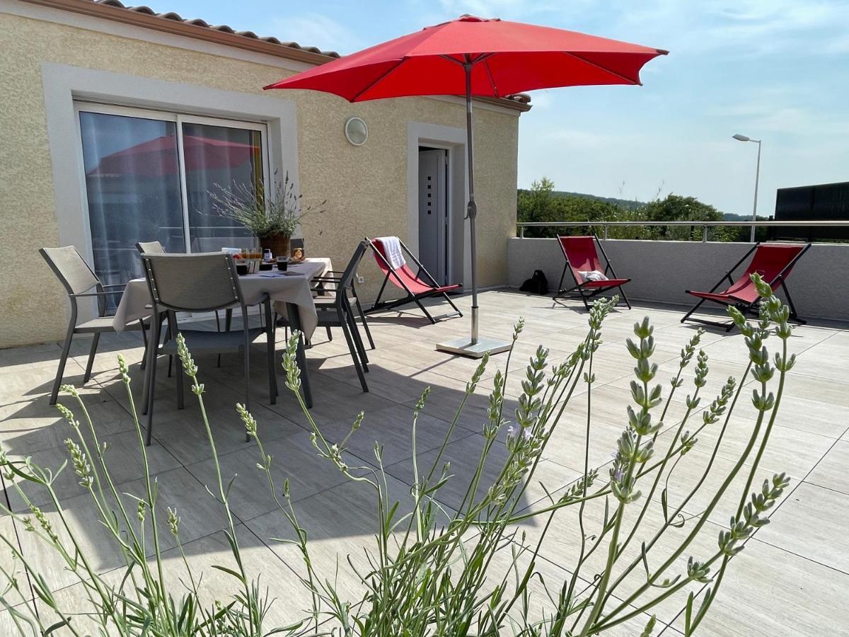 Val Des Bruyeres - Gite 15Mn Pezenas Avec Terrasse Et Cour Close - Parking Privatif Securise - Wifi Ftth Gratuit Neffies Exterior foto